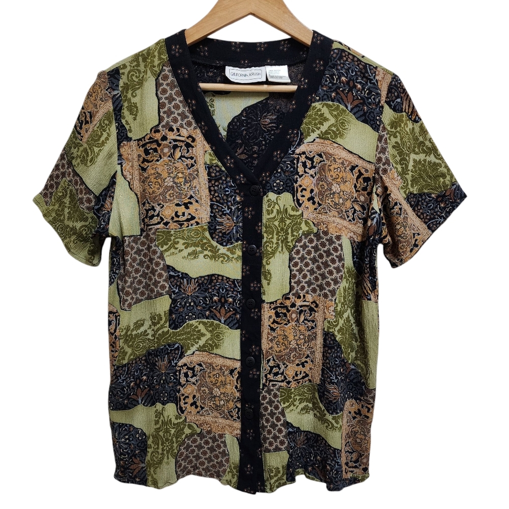 California Krush Top Womens M Green Black Mixed Print Short Sleeve Button V Neck